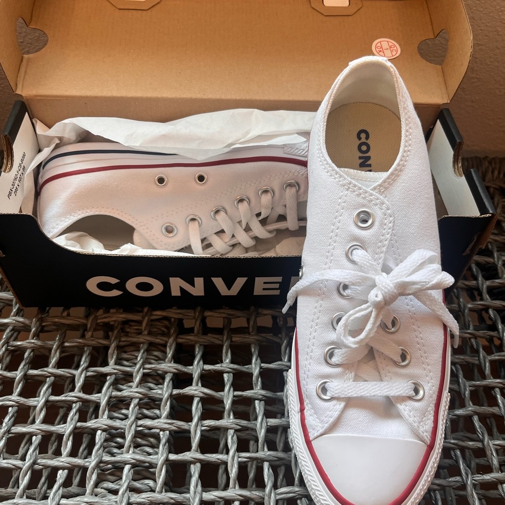 Converse Optical White All Star Low-Tops NWT